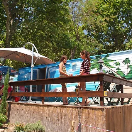 Camping Plateau Des Chasses Camping