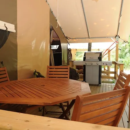 Kemp Camping Plateau Des Chasses Mandelieu